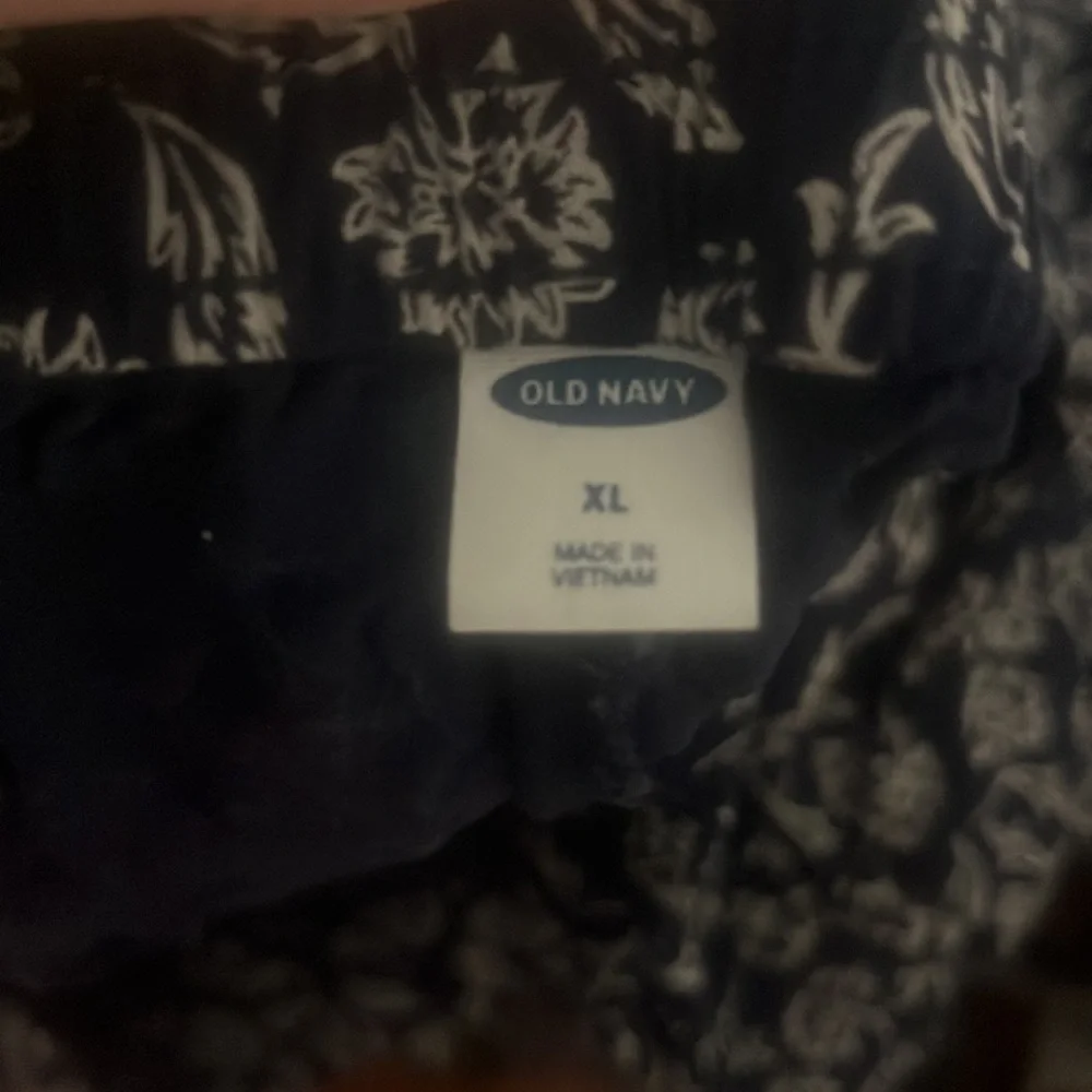 Pants - Picture 2 of 3